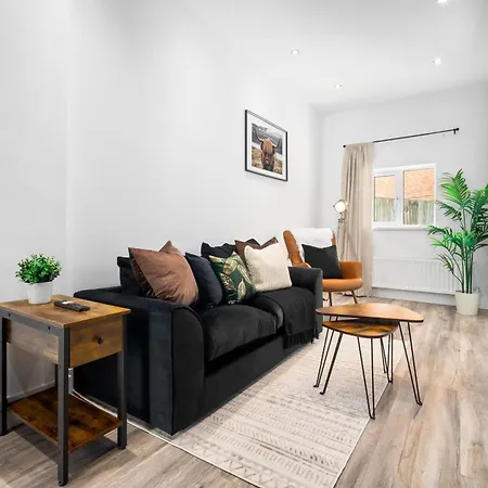 Stylish Apartment - Free Wifi & Netflix - On Street Parking - Double Bed - 49Ag Rowley Regis Exterior photo