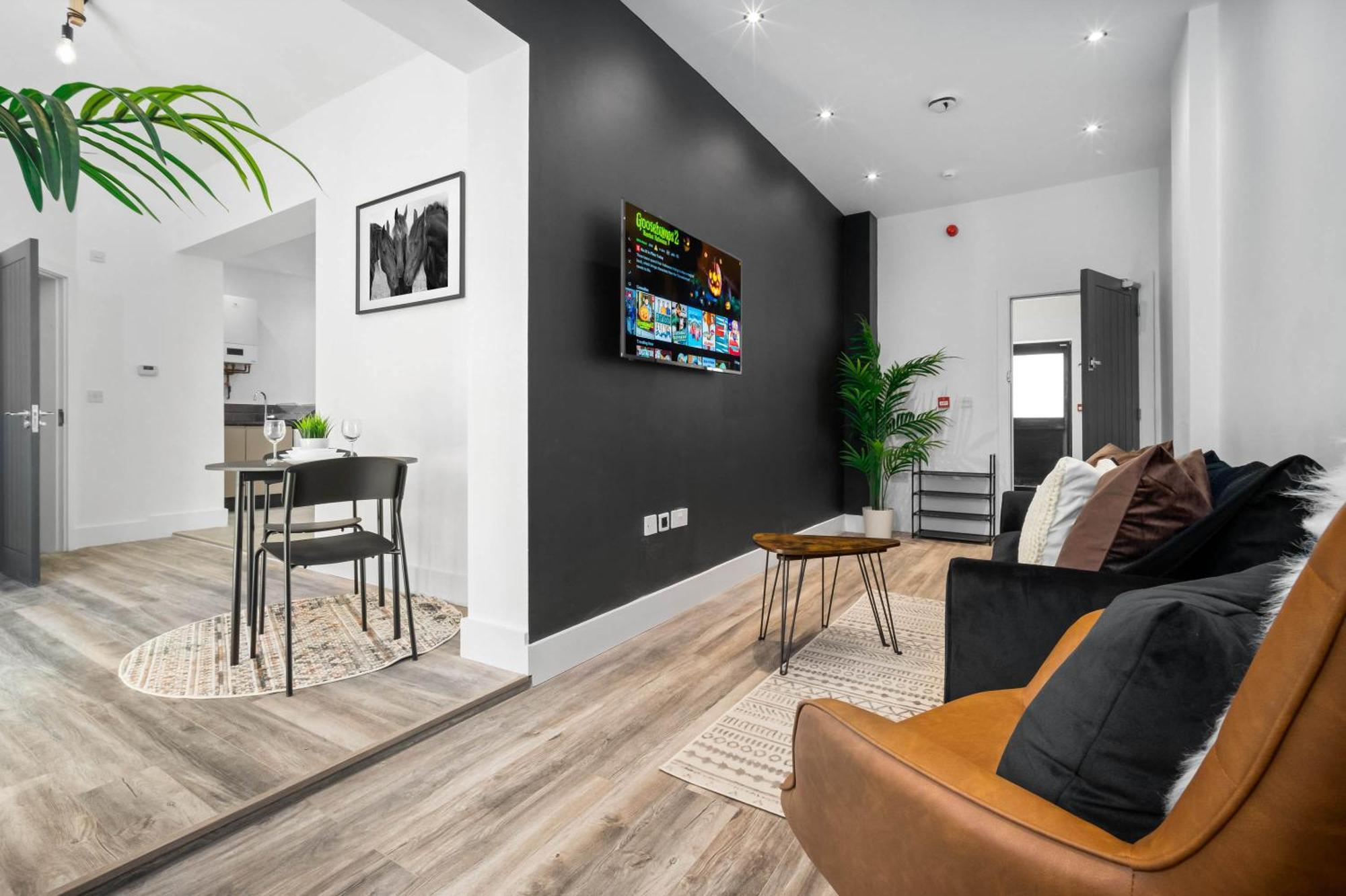 Stylish - Free Wifi & Netflix - On Street Parking - Double Bed - 49ag Rowley Regis