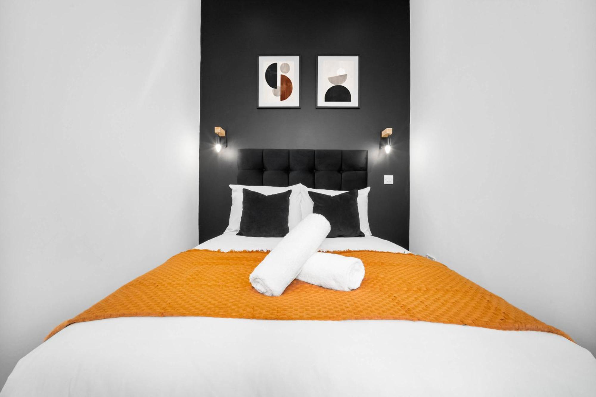 Stylish - Free Wifi & Netflix - On Street Parking - Double Bed - 49ag Appartement *